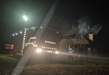 Vatrogasci PVJ Srebrenik gasili požar na vikendici u Čifluku: Pričinjena velika materijalna šteta, bez povrijeđenih