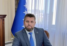 Duraković upozorava na Dodikove prijetnje i govor mržnje: “Bošnjaci u RS-u žive na marginama”