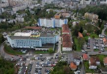 Detalji požara u objektu za starija lica u Lukavcu: štićenici privremeno evakuisani, dvoje povrijeđenih prebačeni u UKC Tuzla